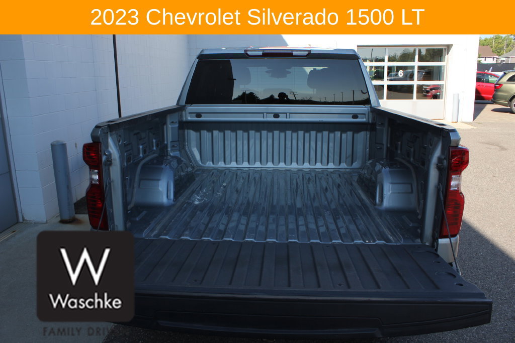Used 2023 Chevrolet Silverado 1500 LT AWD/4WD image 19