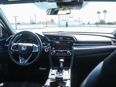 Used 2020 Honda Civic Sport image 13