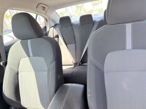 Used 2023 Nissan Sentra SV FWD image 33