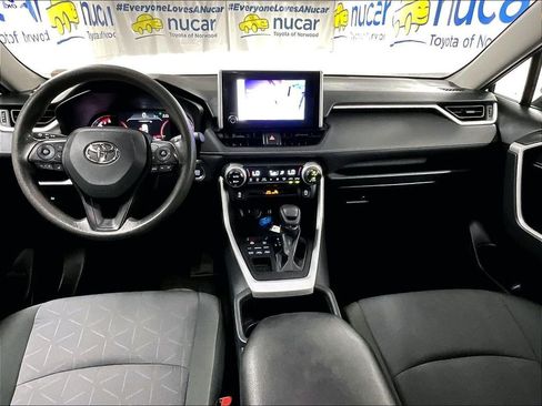 Certified 2025 Toyota RAV4 XLE AWD/4WD image 20