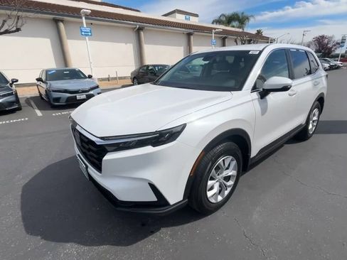 Certified 2025 Honda CR-V LX image 4