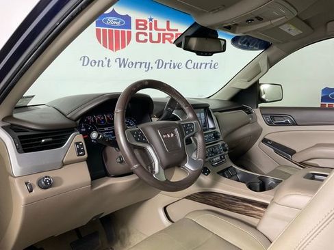 Used 2019 GMC Yukon SLT w/ Premium Edition image 13