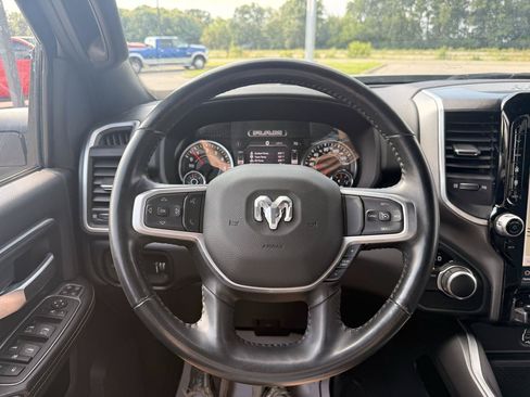 Used 2023 RAM 2500 Big Horn w/ Level B Equipment Group AWD/4WD image 18