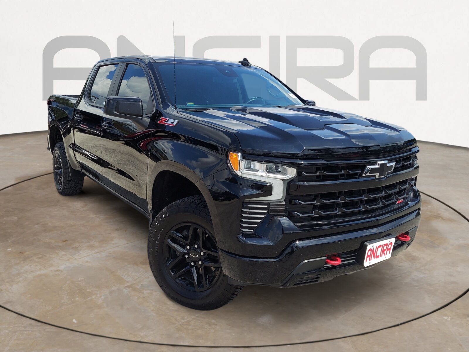 Used 2023 Chevrolet Silverado 1500 LT Trail Boss AWD/4WD image 4