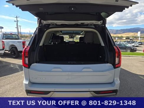 New 2025 Ford Expedition Platinum w/ Platinum Ultimate Package AWD/4WD image 50