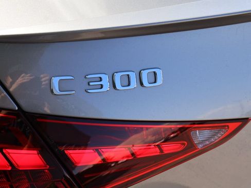 Used 2023 Mercedes-Benz C 300 4MATIC Sedan image 9