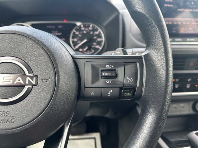 Used 2024 Nissan Rogue S AWD/4WD image 20