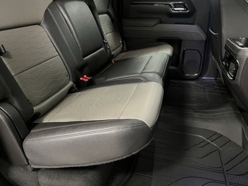 Used 2023 Chevrolet Silverado 1500 ZR2 image 55