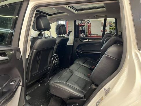Used 2018 Mercedes-Benz GLS 550 4MATIC image 7