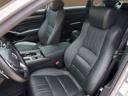 Used 2022 Honda Accord Sport Special Edition image 6