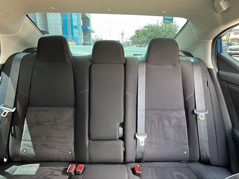 Used 2025 Nissan Sentra SR FWD image 23