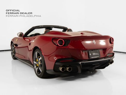 Certified 2023 Ferrari Portofino M RWD image 6