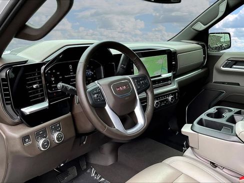 Used 2026 GMC Sierra 1500 SLT AWD/4WD image 20