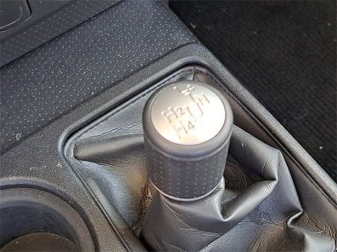 Used 2011 Toyota FJ Cruiser 4WD image 17