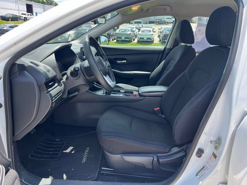 Used 2021 Nissan Sentra S FWD image 6