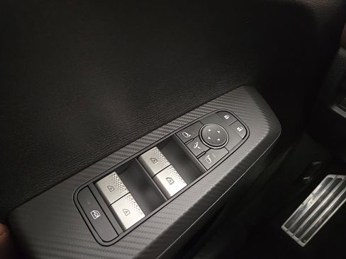 New 2026 Mitsubishi Outlander SEL image 30