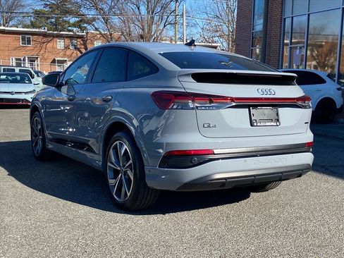 Used 2024 Audi Q4 e-tron Premium Plus w/ Premium Plus image 5