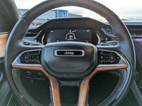 Used 2022 Jeep Grand Cherokee Summit image 18