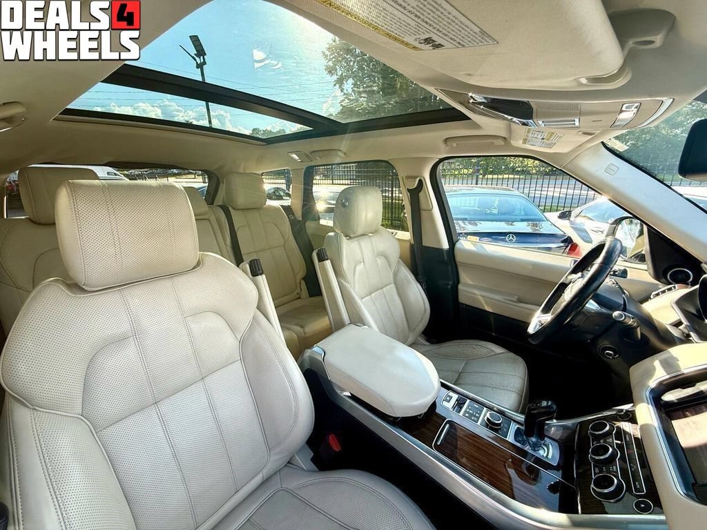 Used 2014 Land Rover Range Rover Sport HSE AWD/4WD image 15