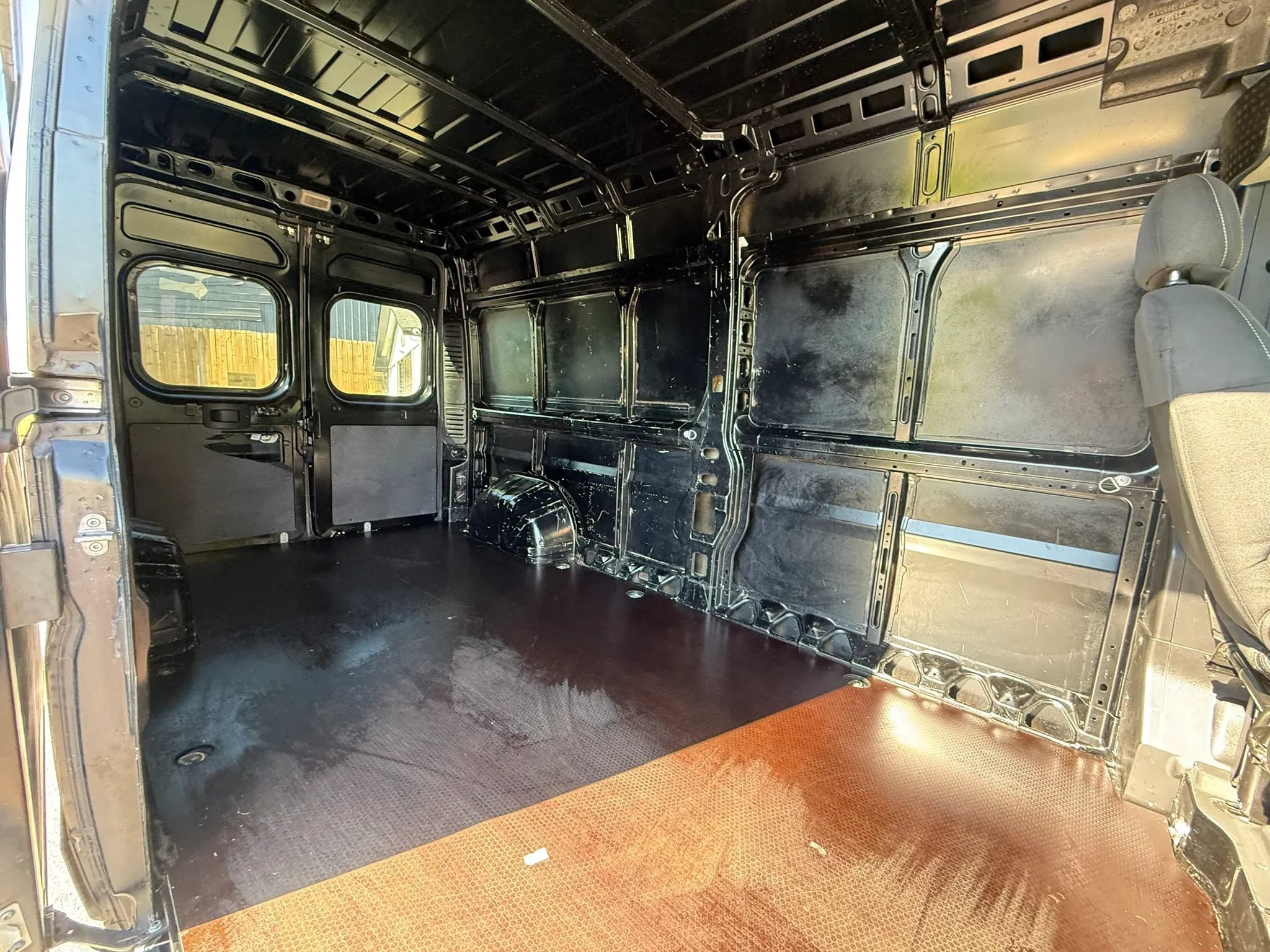 Used 2023 RAM ProMaster 2500 FWD image 15