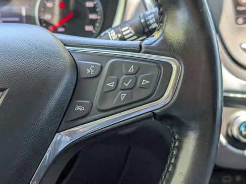 Used 2020 Chevrolet Equinox LT image 27