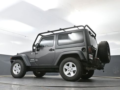Used 2017 Jeep Wrangler Sport w/ Quick Order Package 24S AWD/4WD image 52