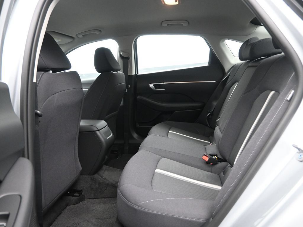 New 2026 Hyundai Sonata SEL FWD image 28