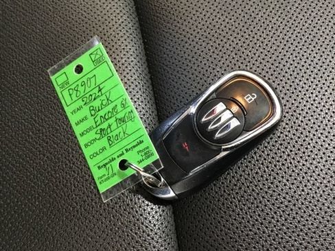 Used 2024 Buick Encore GX Sport Touring AWD/4WD image 44