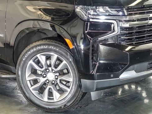 Used 2021 Chevrolet Tahoe LT w/ LT Signature Package image 4