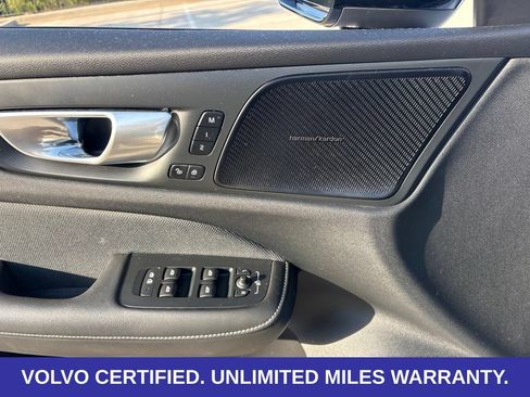 Certified 2024 Volvo S60 B5 Plus w/ Climate Package AWD/4WD image 17
