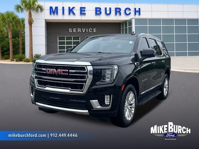 Used 2023 GMC Yukon SLT w/ SLT Luxury Package
