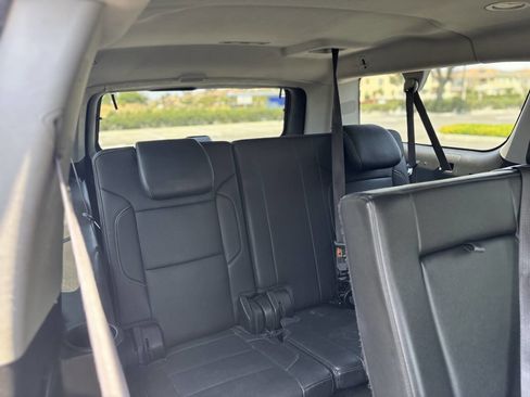 Used 2017 GMC Yukon XL SLT AWD/4WD image 31