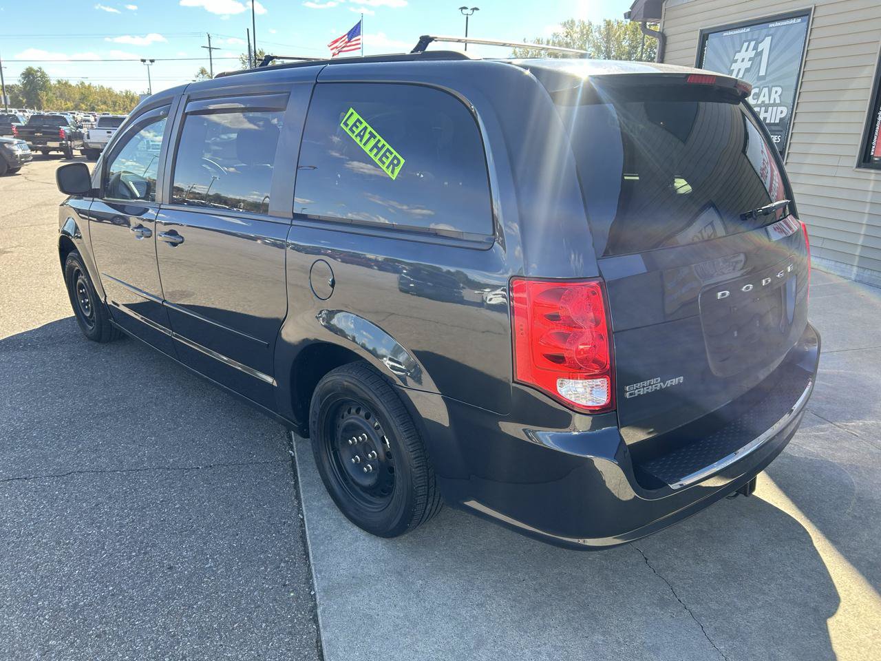 Used 2013 Dodge Grand Caravan SXT FWD image 7