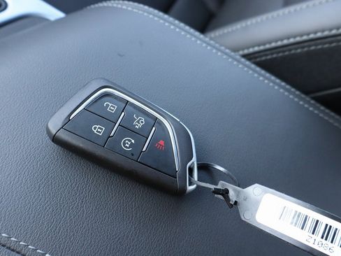 Used 2025 Cadillac CT4 Premium Luxury image 23