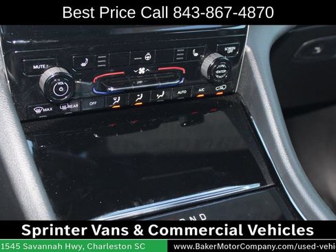 Used 2023 Jeep Grand Cherokee Altitude AWD/4WD image 25