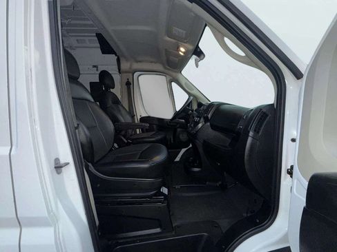 Used 2020 RAM ProMaster 2500 image 12