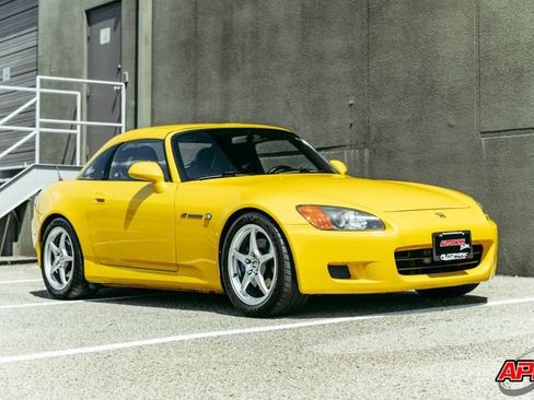 Used 2001 Honda S2000 image 7