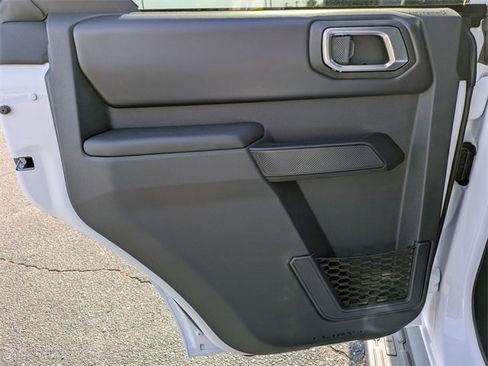 New 2025 Ford Bronco Outer Banks image 28