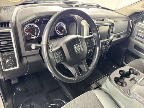Used 2017 RAM 1500 Big Horn AWD/4WD image 24