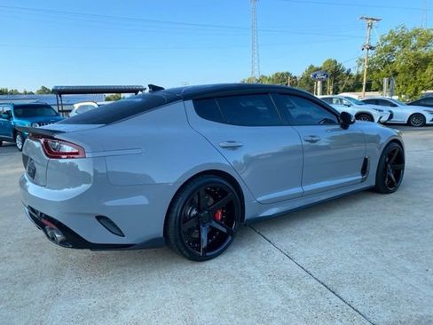 Used 2021 Kia Stinger GT2 AWD/4WD image 17