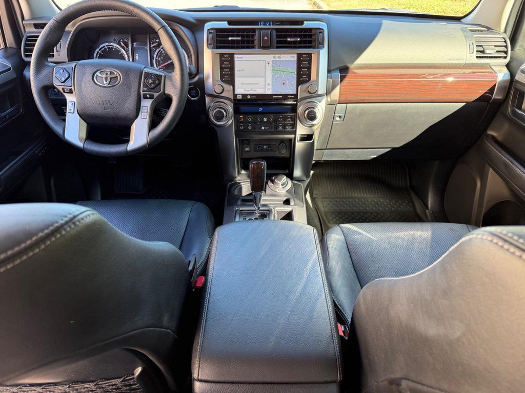Used 2022 Toyota 4Runner Limited AWD/4WD image 11