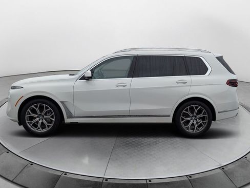 Used 2024 BMW X7 xDrive40i AWD/4WD image 6