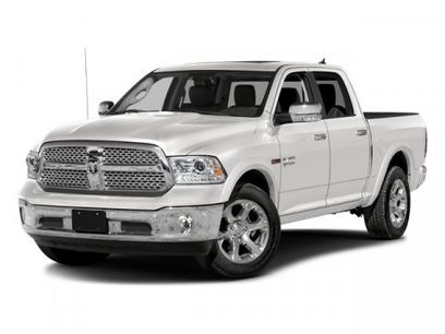 Used 2017 RAM 1500 Laramie w/ Convenience Group