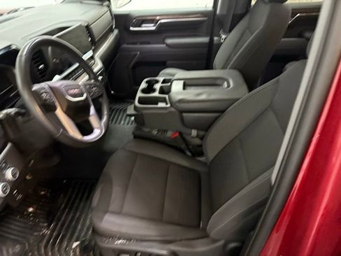 Used 2023 GMC Sierra 1500 Elevation image 13