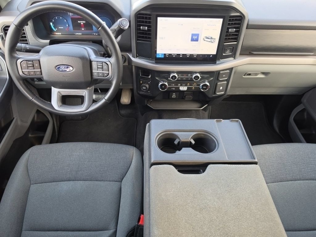 Used 2025 Ford F150 XLT w/ Equipment Group 301A Standard AWD/4WD image 5