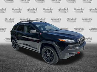 Used 2018 Jeep Cherokee Trailhawk AWD/4WD video 2
