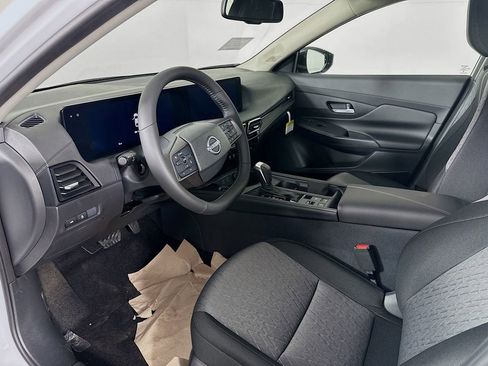 New 2026 Nissan Sentra SV w/ SV Convenience Package image 14