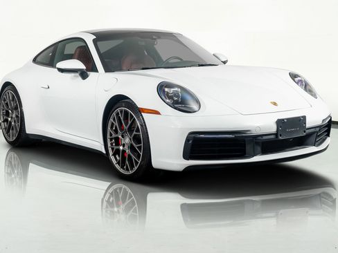 Used 2021 Porsche 911 Carrera 4S image 4