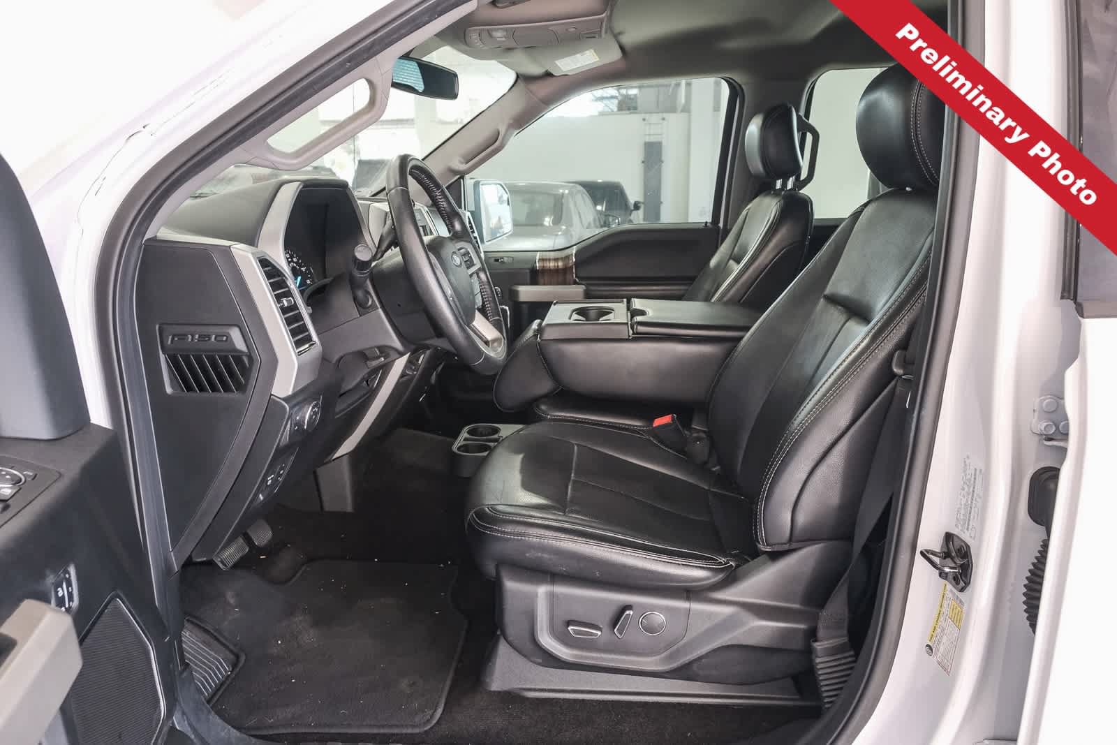 Used 2018 Ford F150 Lariat w/ Heavy-Duty Payload Package AWD/4WD image 16
