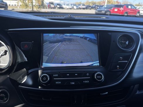 Used 2020 Buick Envision Essence image 15